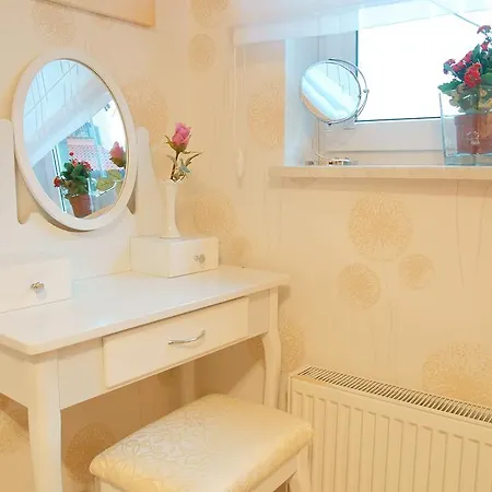 アパート Apartament Bella